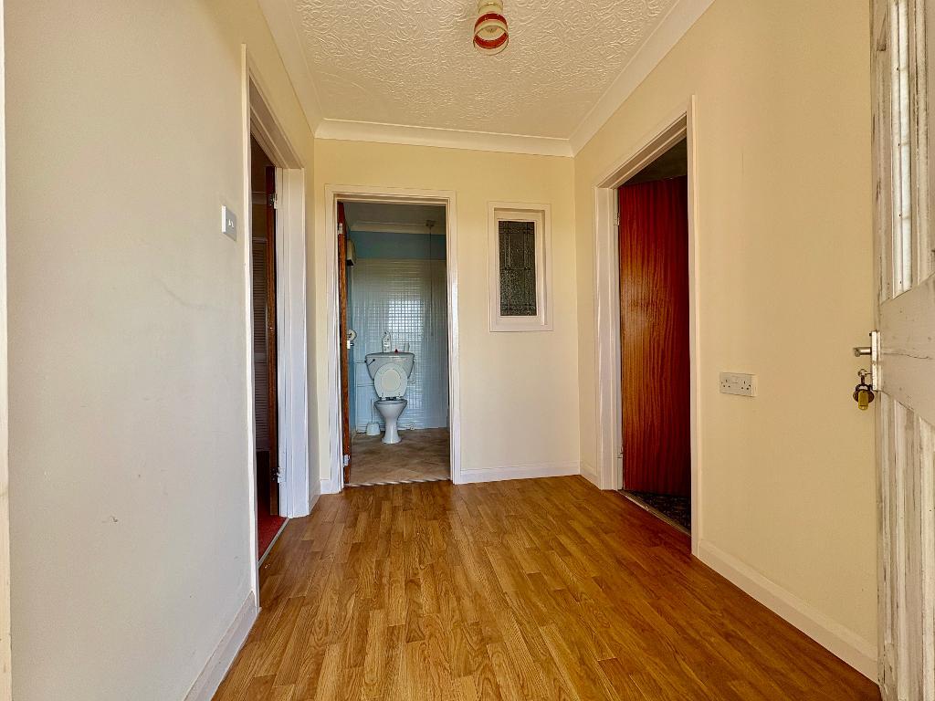 4 Bedroom Detached House for Sale in Newcastle Emlyn, SA38 9HB