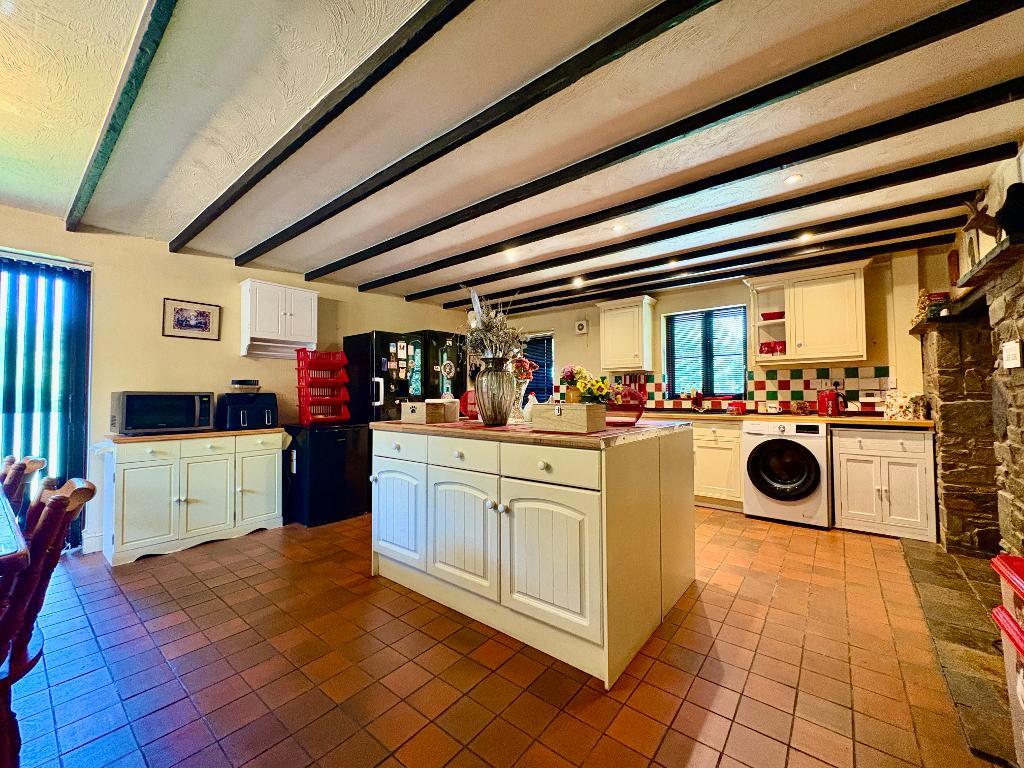 4 Bedroom Detached House With Land for Sale in Haverfordwest, SA62 5TJ