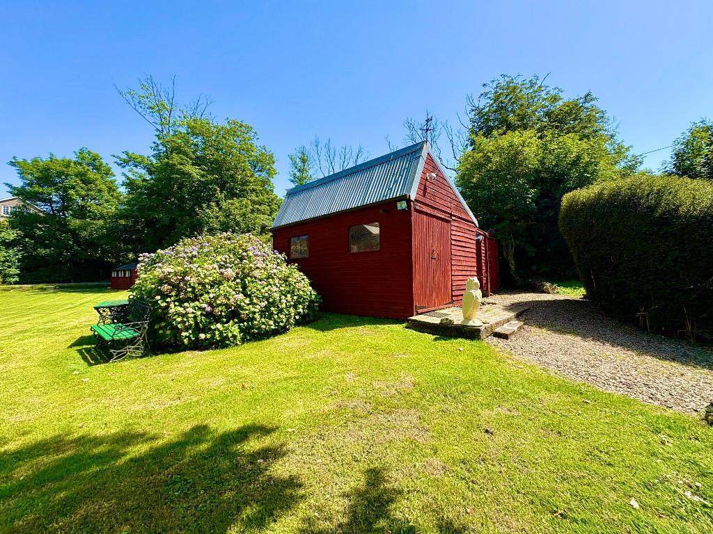 4 Bedroom Detached House With Land for Sale in Haverfordwest, SA62 5TJ