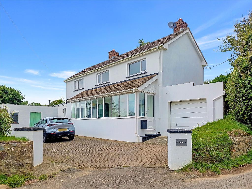 Bulford Road, Johnston, Haverfordwest, Pembrokeshire, SA62 3ET