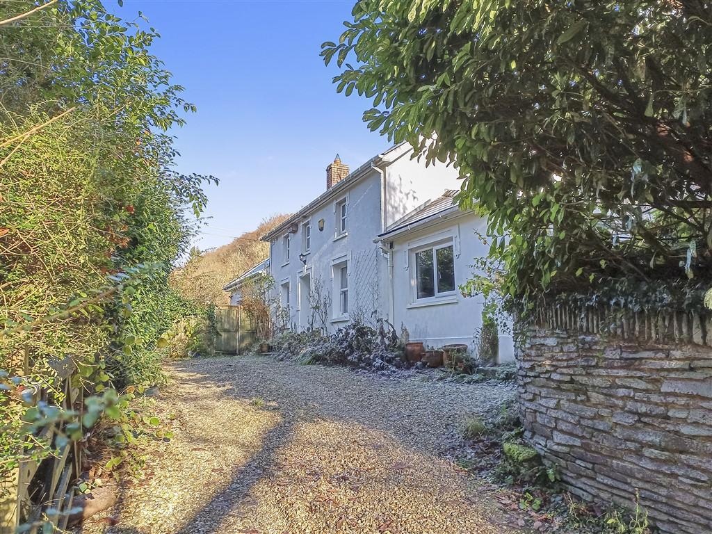 Cwmpengraig, Drefach Felindre, Llandysul, Carmarthenshire, SA44 5HR