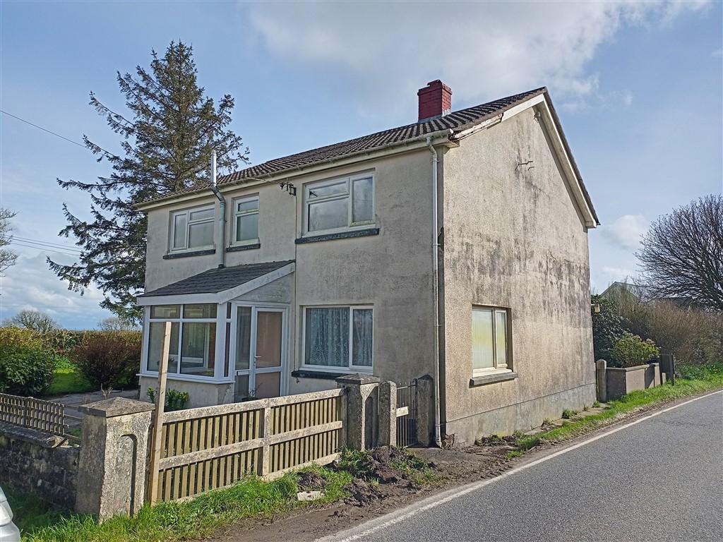 Efailwen, Clynderwen, Carmarthenshire, SA66 7UT